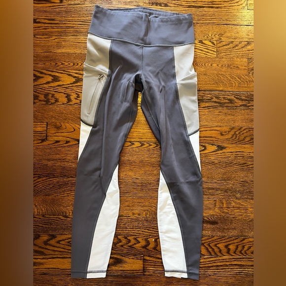 Athleta‎ | Women’s | Color-block | All In Tight | 7/8 | Leggings | Small - Picture 2 of 9